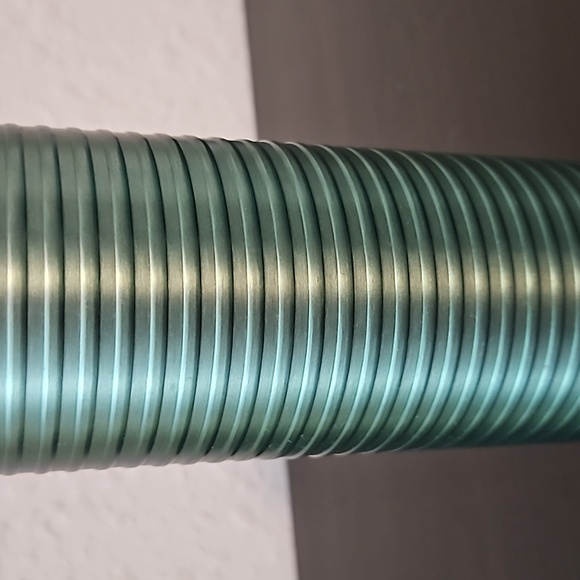 🔴SALE Starbucks 2022 Green Ombre Vacuum Insulated Tumbler, Twist Top, 20 oz - Picture 8 of 10